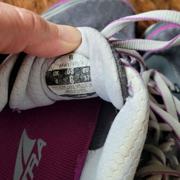 Women's Avia Shoes - Picture 5 of 5